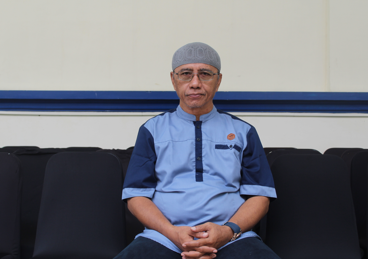 Dr. Syamsuddin,.M.Hum.