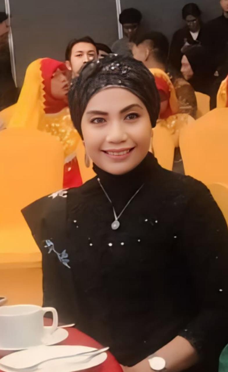 Dr. Ulinsa, M.Hum